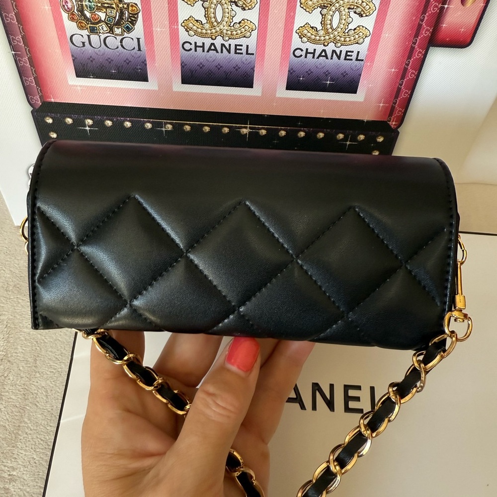 CHANEL Black Leather Sunglasses Case with Chain - Picture 5 of 12